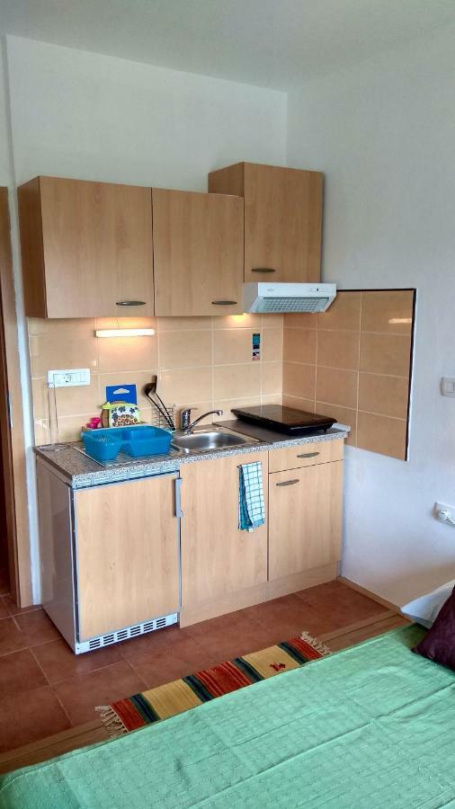 Apartmaji Suhorje Ngoại thất bức ảnh