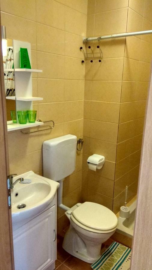 Apartmaji Suhorje Ngoại thất bức ảnh